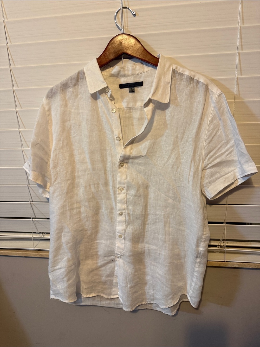 John Varvatos Short-Sleeve Linen Button-Up Shirt - White